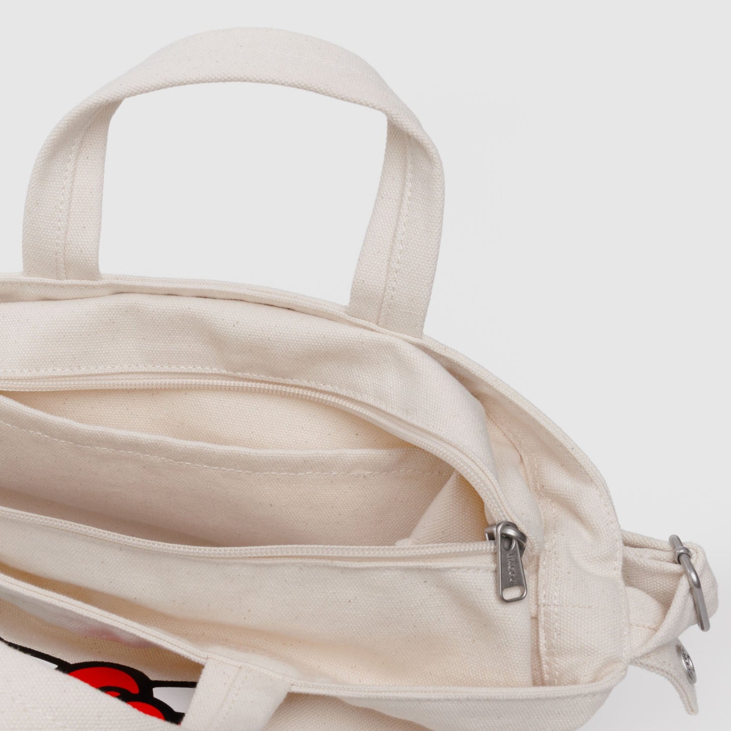 Hello Kitty x Baggu Horizontal Zip Duck Bag (Big Face)