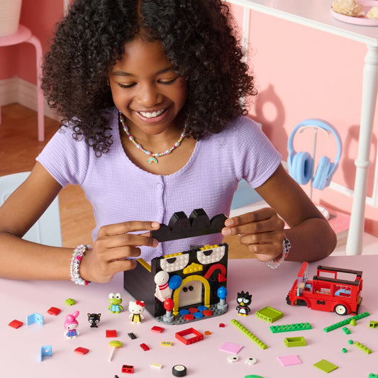Hello Kitty and Friends BLDR Building Set (Badtz-maru’s Bowling Alley)