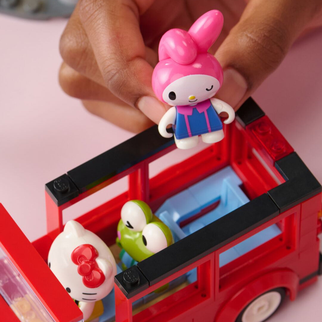Hello Kitty and Friends BLDR Building Set (Badtz-maru’s Bowling Alley)
