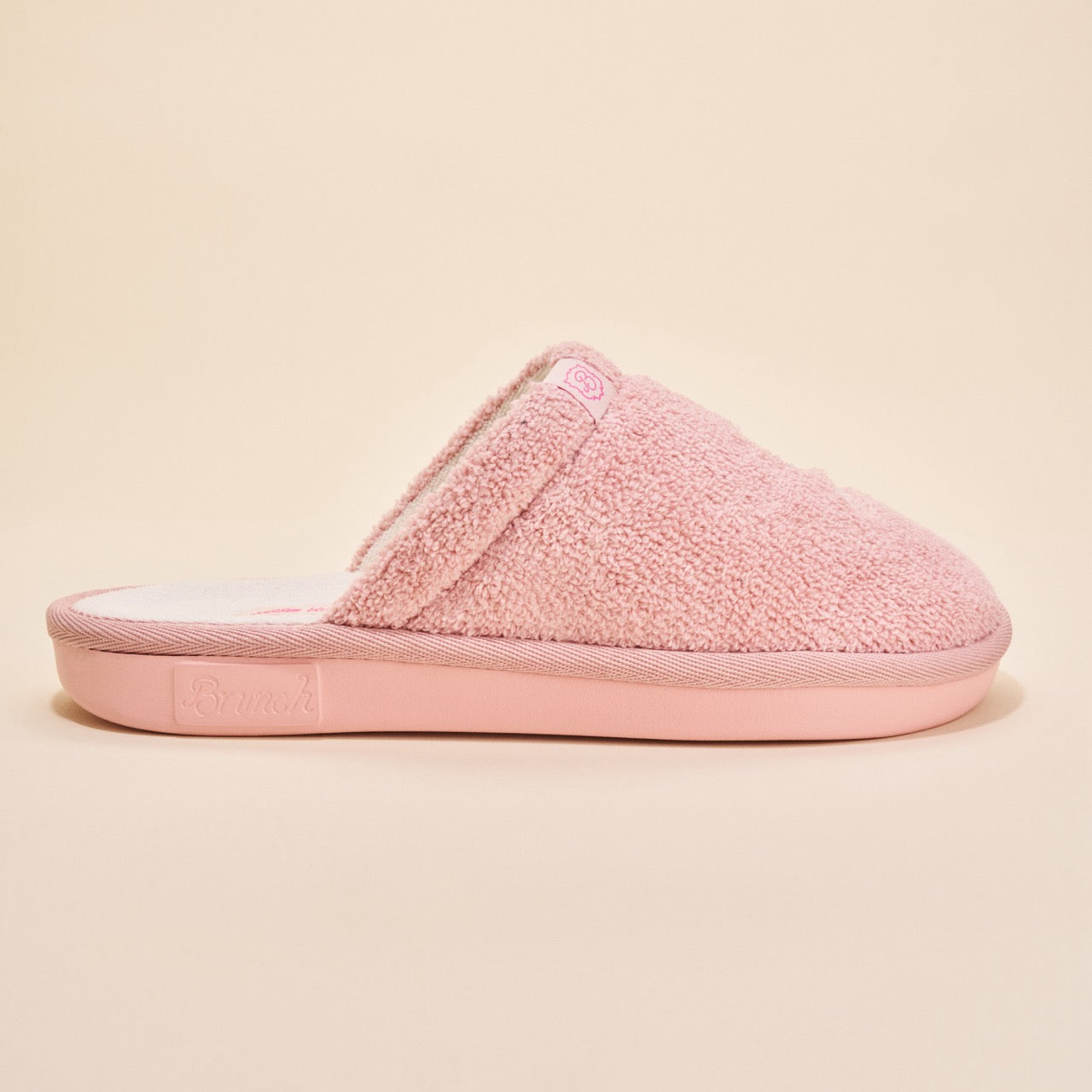 Hello Kitty x Brunch Essential Slipper (Pink Berry)