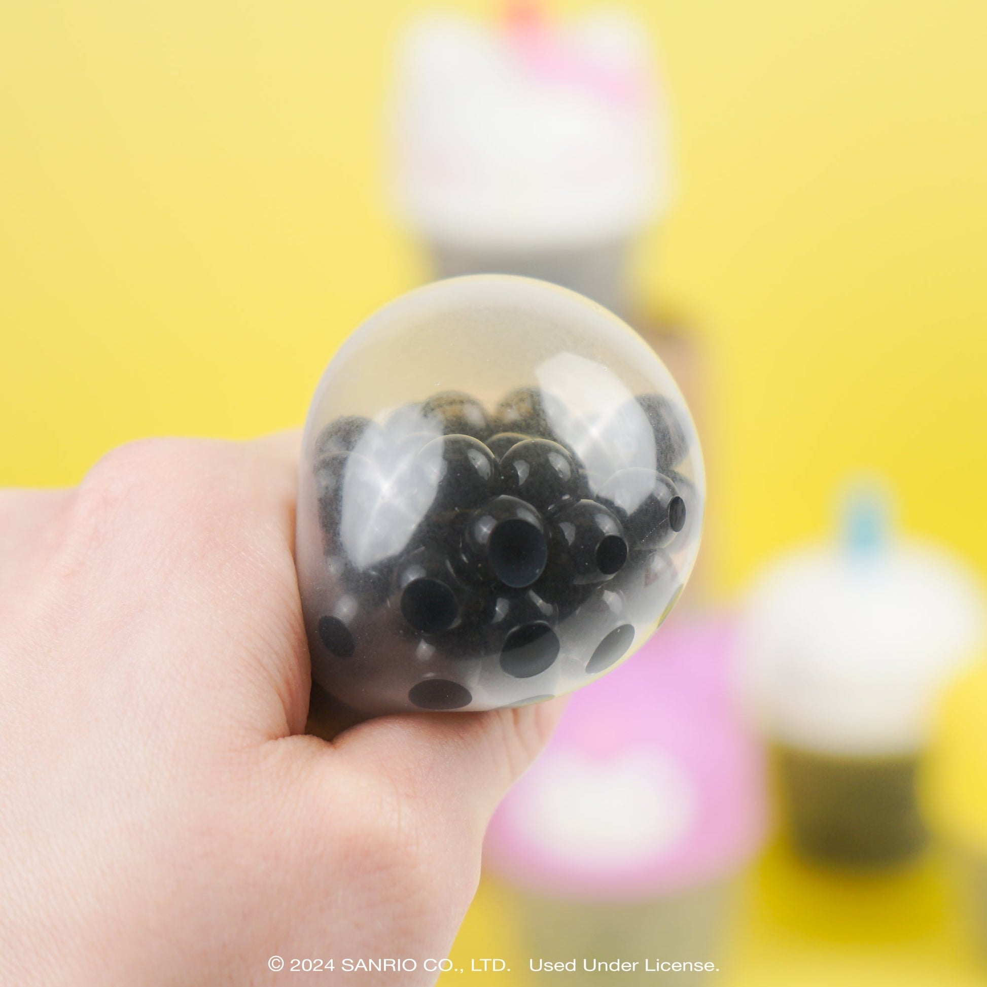 Hello Kitty and Friends Boba Tea Capsule SquiSHU (Series 1)