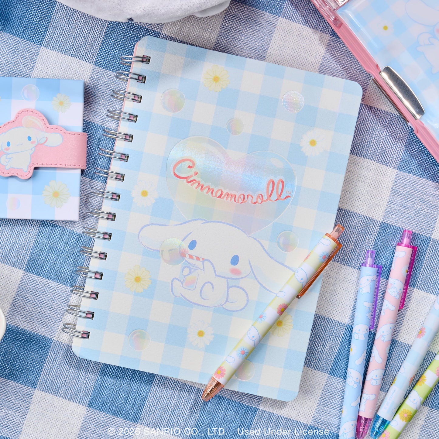 Cinnamoroll x Studio Oh! Sweet Daisies Agatha Notebook