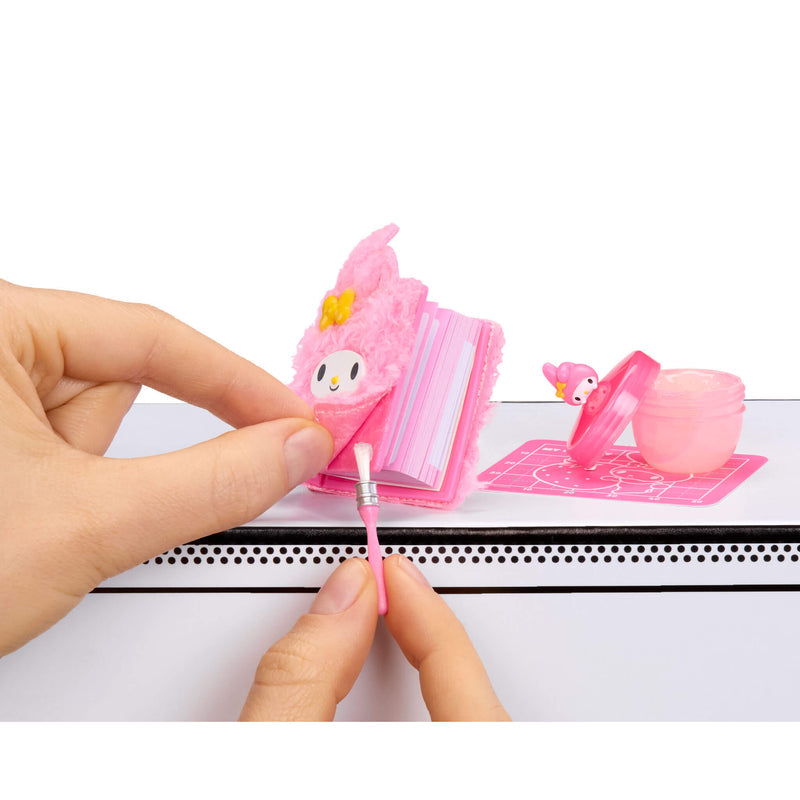 Hello Kitty and Friends x MGA's Miniverse Make It Mini Stationery Blind Capsule (Series 3)