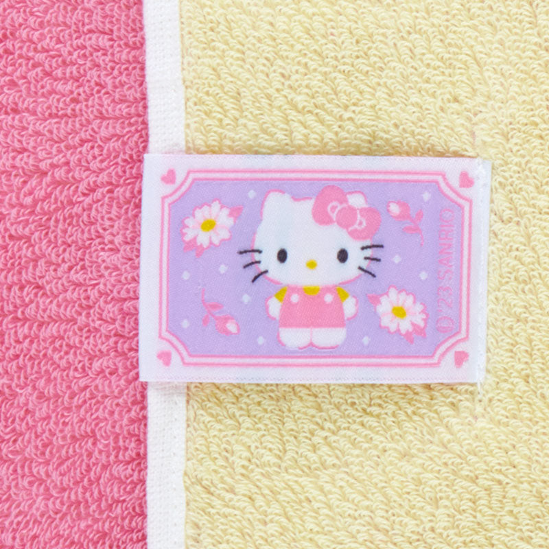 Hello Kitty Compact Reversible Bath Towel